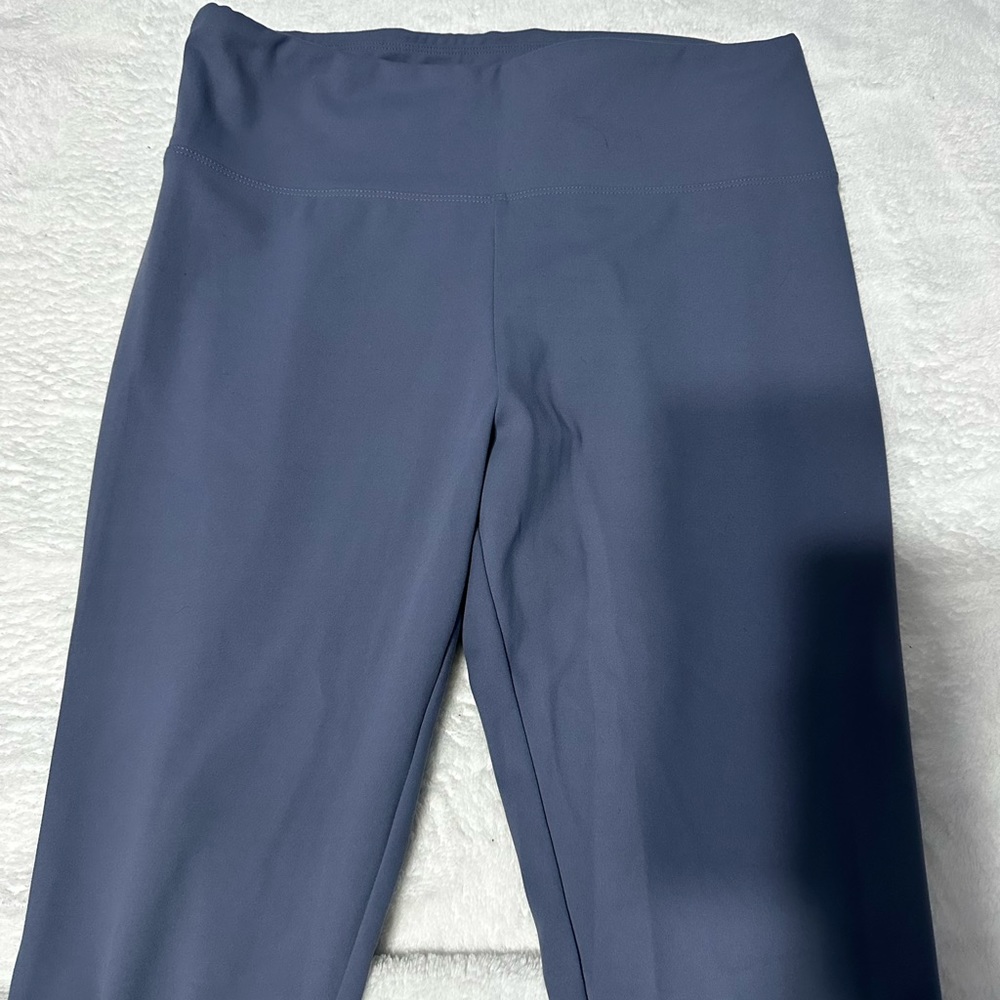 Express women’s leggings